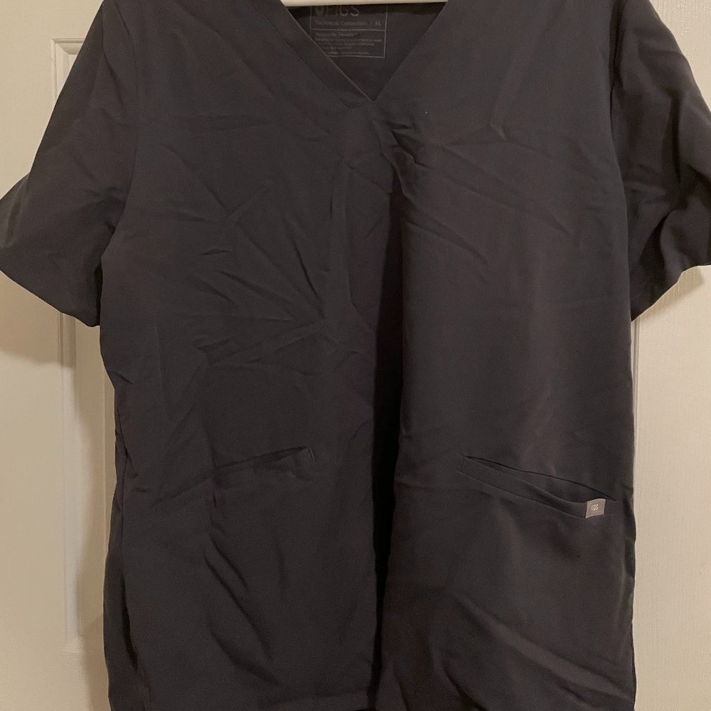 Figs Charcoal Scrub Top